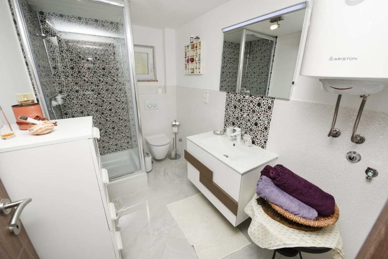 Apartamento Dana Zadar Exterior foto